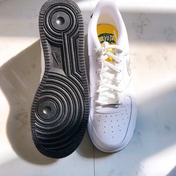 Nike Airforce 1 🌼 - Picture 3 of 5